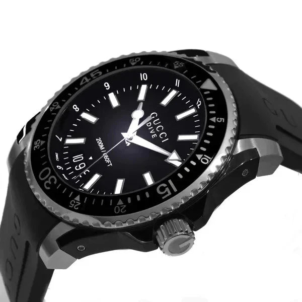 Share Gucci YA136204 Men's Black Diver's Watch