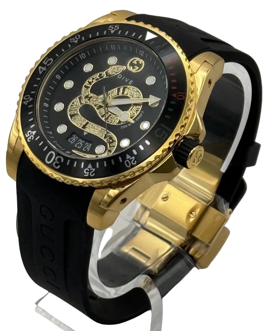 Gucci Dive Black Dial Gold-Tone Rubber Strap 45mm. Men's Watch YA136219