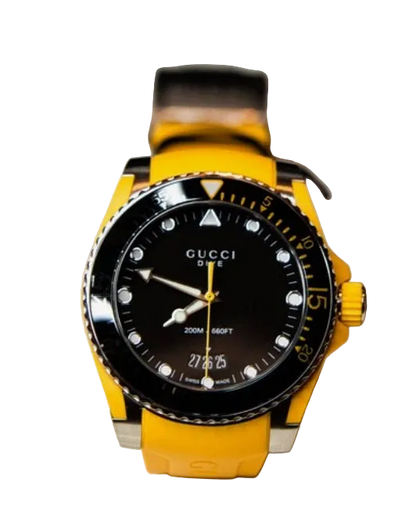 Gucci Dive Black Dial Men's Yellow Watch YA136319