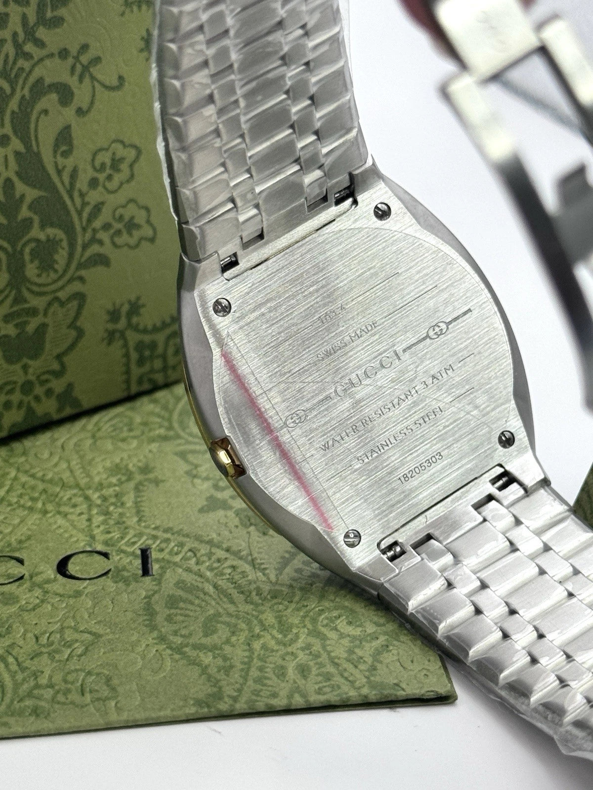 Gucci 25H Golden Brass Dial YA163405 38mm Swiss Quartz Men's Watch - Silver